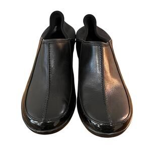 Cole Haan Nike Air Black Leather Slip On Loafers Women’s Size 7B Comfort Shoes